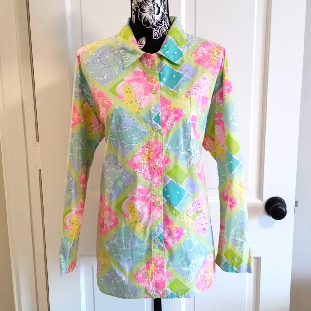 🌴VTG Lilly Pulitzer🌴 - "Surf N Patch" Button Down